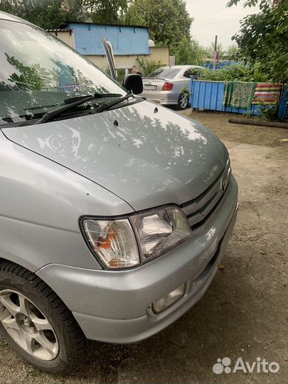 Toyota Town Ace Noah 2.0 AT, 1998, 369 000 км