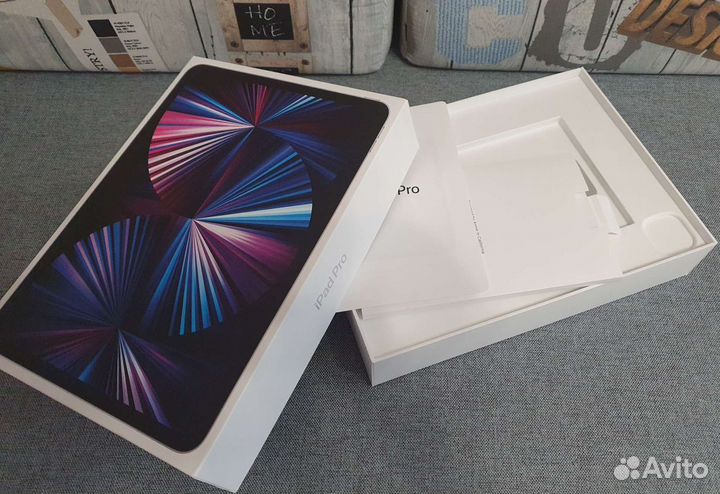 iPad pro 11 (3rd Generation) / (7th Generation)