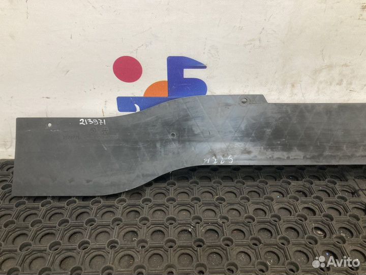 2578776 Заслонка сетки капота Scania 6-series