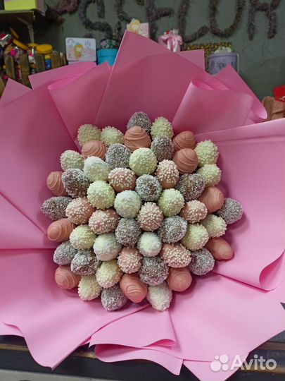 Клубничные букеты