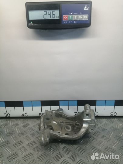 Б/У Кулак поворотный передний левый N62N#002