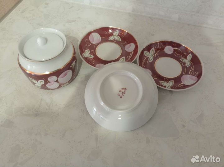 Сахарница и блюдце, Вербилки