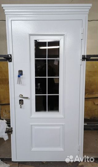 Двери входные