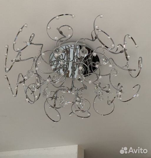 Люстра потолочная