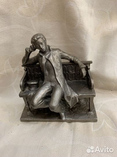 Статуэтка Пушкин металл