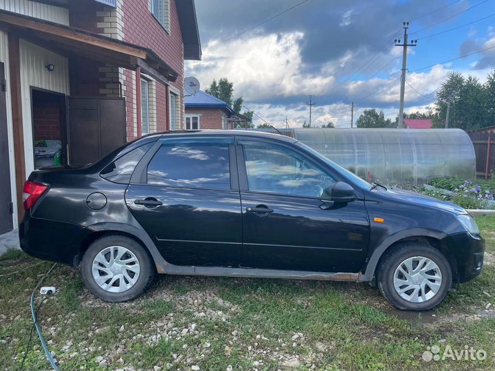 LADA Granta 1.6 МТ, 2016, 292 000 км