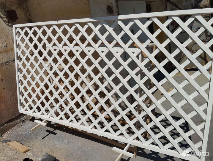 Шпалера садовая, пергола, забор декоративный