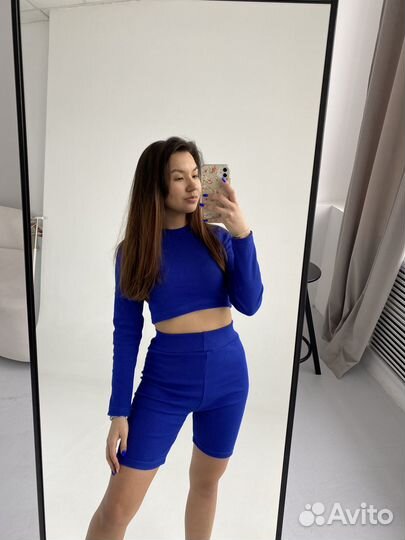 Спортивный костюм женский