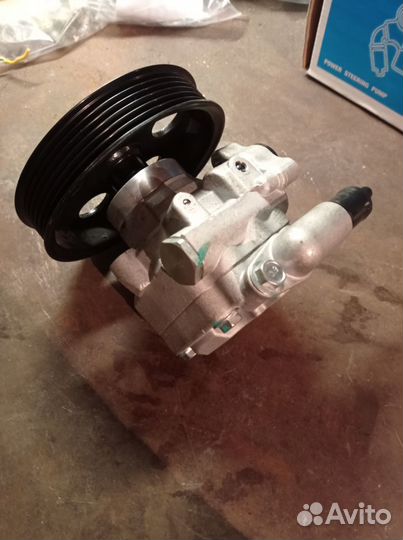 Насос гур для audi а4б8