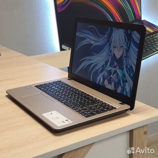 Ноутбук Asus 4-x ядерн. Реntium Silvеr N5000