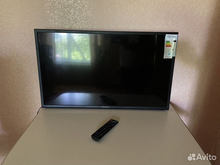 Телевизор hyunday H-LED32R403BT2