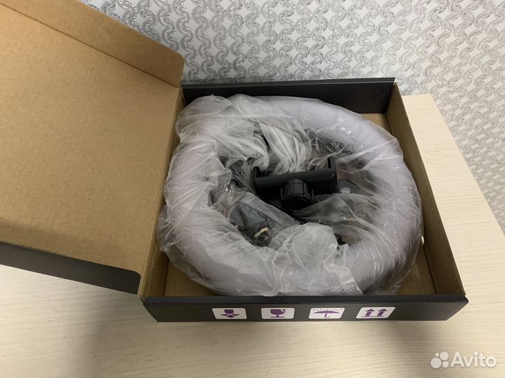 Кольцевая лампа RGB 20см