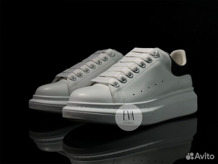 Кроссовки Alexander McQueen Oversized White Black