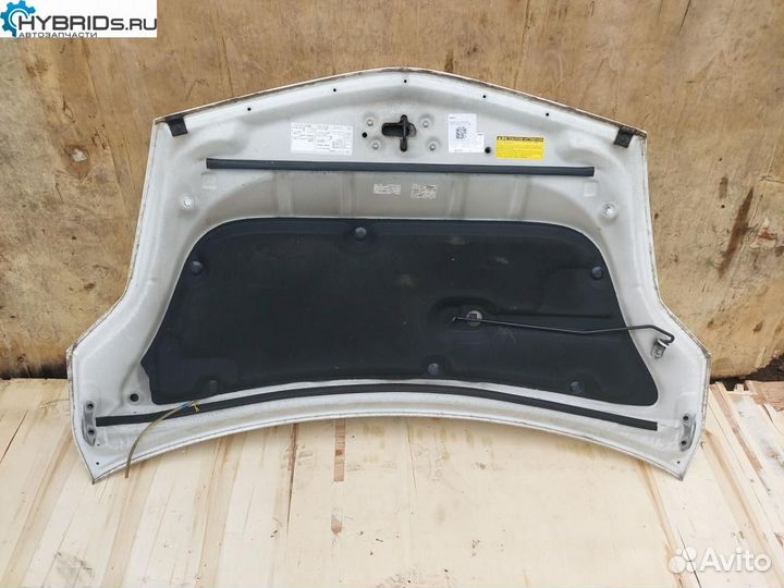 Капот Toyota Prius 2 NHW20 (2003 - 2011)