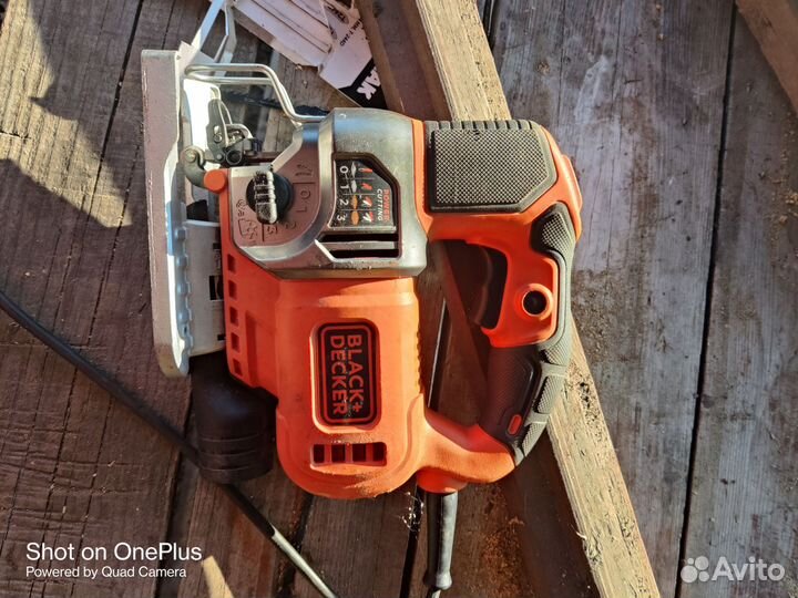 Лобзик black & decker bes610