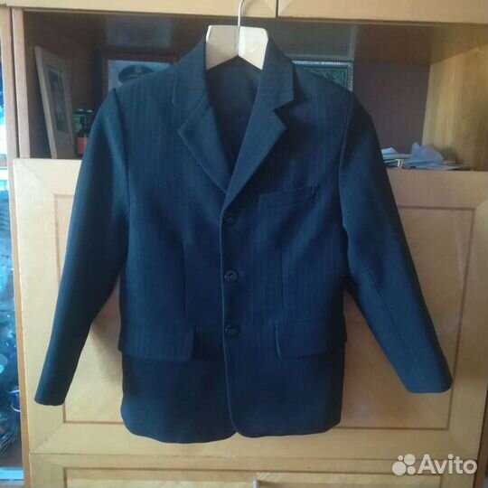 Школьный костюм 134 р-р