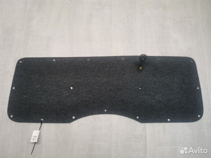 Обшивка крышки багажника Skoda Fabia 2 1.2 CGP