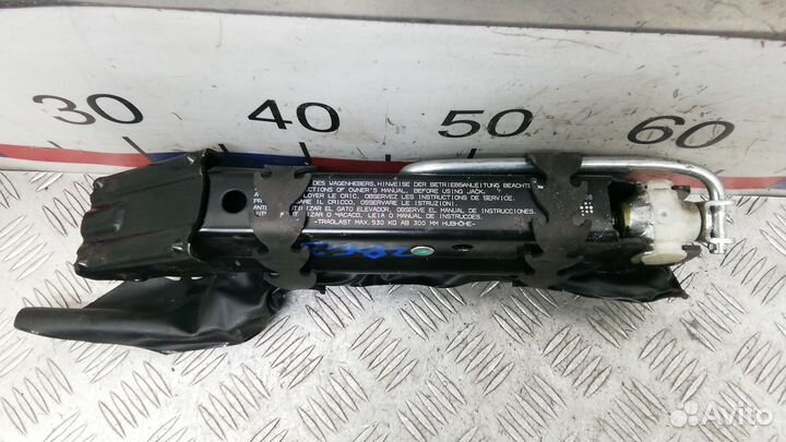 Домкрат на Opel Combo C Набор инструмента