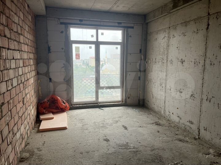 3-к. квартира, 106 м², 9/12 эт.