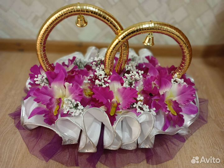 Кольца на машину свадебные