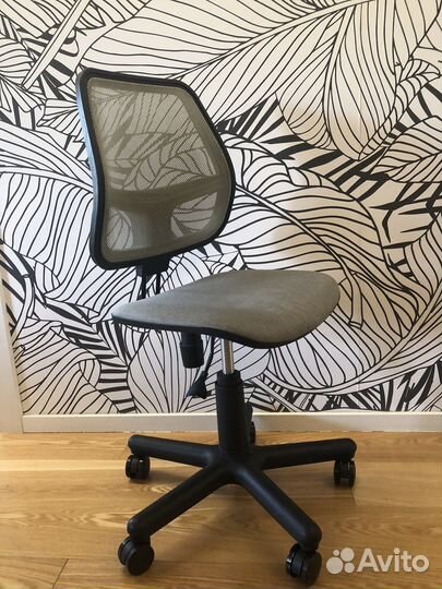 Компьютерное кресло бу