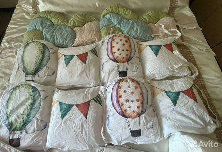 Комплект бортиков в кроватку