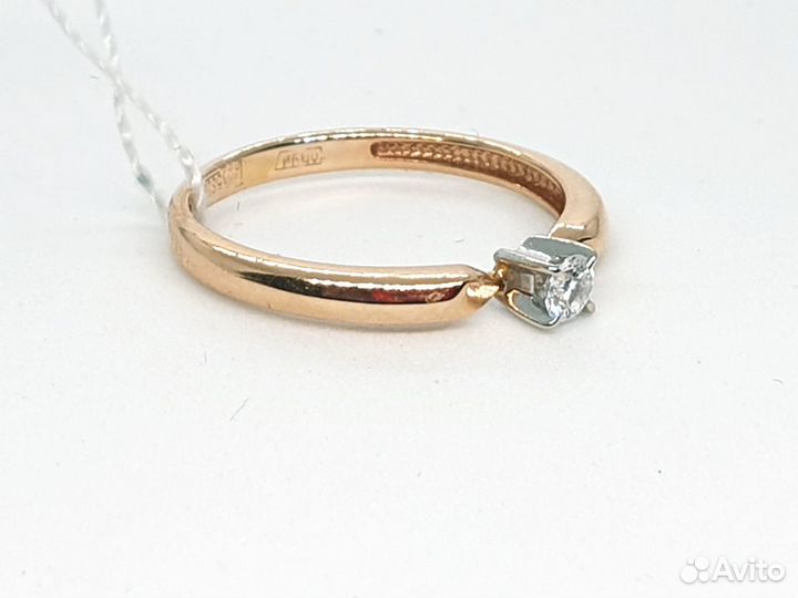 Золотое кольцо с бриллиантом, 1.42 грамм, 16 разм