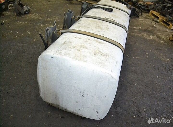 Топливный бак DAF XF105 (01.05)