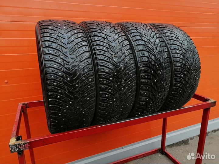 Nokian Tyres Hakkapeliitta 8 205/55 R16 94T
