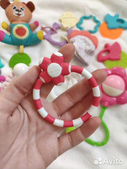 Погремушки и грызунки пакетом