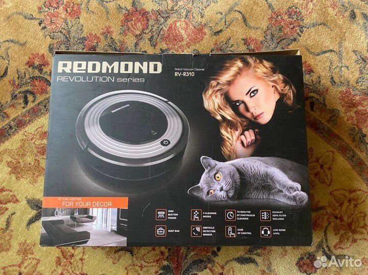 Робот пылесос Redmond RV R310