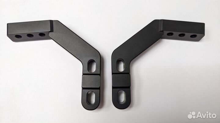 Кронштейны крепления защиты рук к траверсе