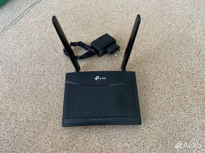 Роутер 4G/Wi-Fi TP-link TL-MR100, черный