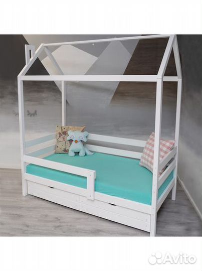 Кроватка высокий борт из натурального дерева от 2х