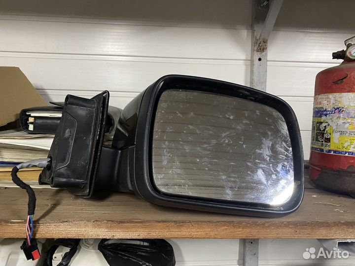 Зеркало правое на LR Discovery 4