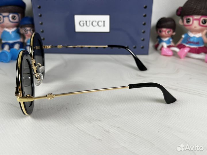 Солнцезащитные очки женские