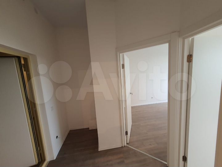 1-к. квартира, 35 м², 1/10 эт.