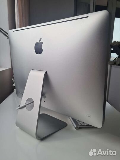 Apple iMac 21.5
