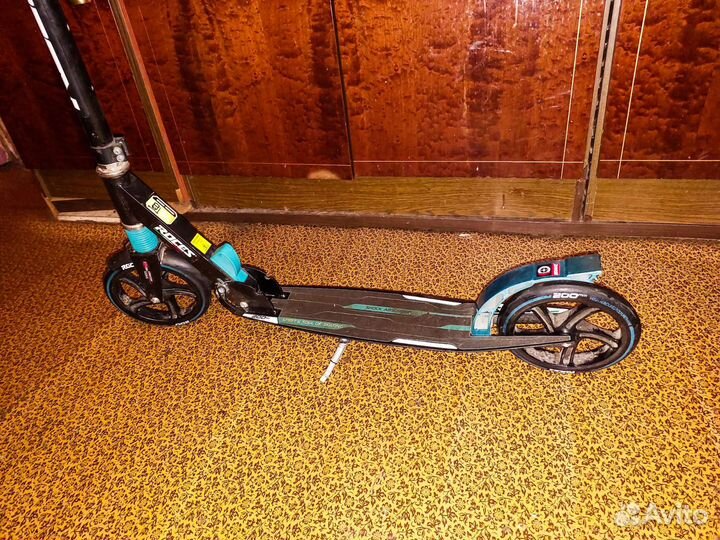 Самокат Roces