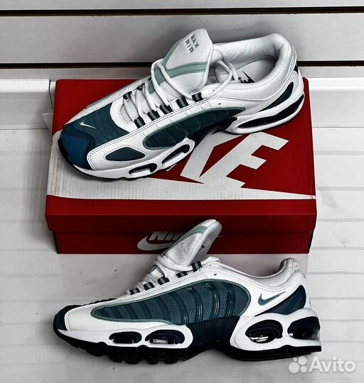 Кроссовки Nike Air Max Tailwind 4