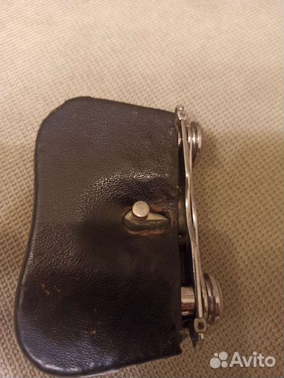 Театральный бинокль складной