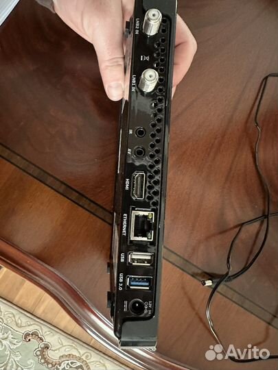 Двухтюнерный ресивер GS B528