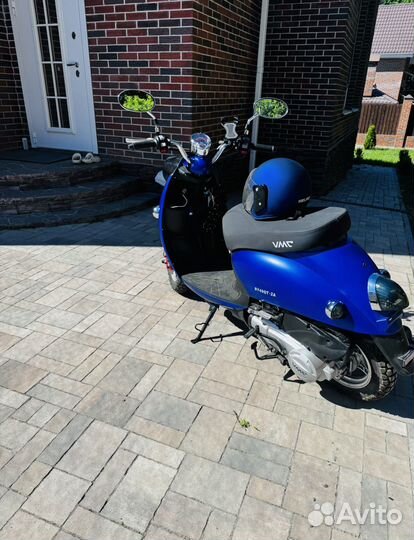 Скутер Vento Retro