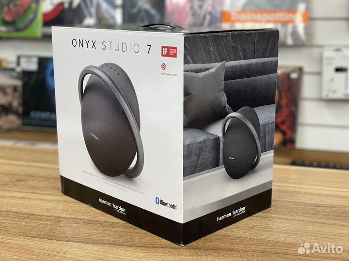 Колонка Harman Kardon Onyx Studio 7