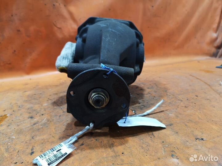 Редуктор задний Mitsubishi Chariot Grandis N96W 6G