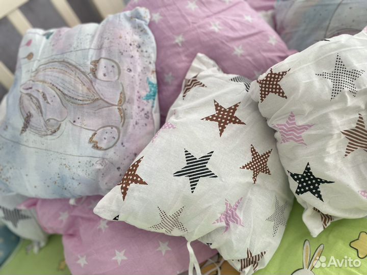 Детские подушки в кроватку