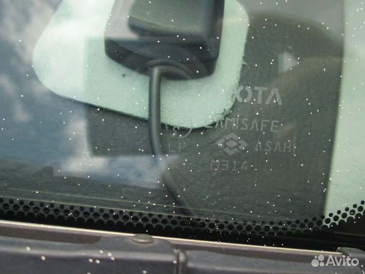 Лобовое стекло Toyota Allex NZE124 1NZ-FE 2004/6