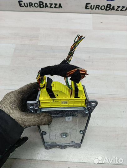 Блок управления SRS Airbag Mercedes W164