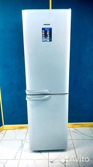 Холодильник с морозильной камерой no frost б/у