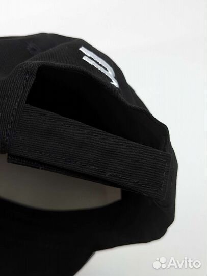 Бейсболка Balenciaga